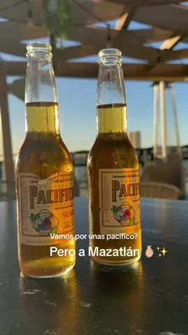 Pacífico en el Pacífico ✨#pacificocean #pacifico #cerveza #cervezapacifico #mazatlan #mazatlansinaloa #mazatlancheck #mazatlanmexico #carnaval #carnavalmazatlan2024 #carnavalmazatlan #fyp #viral #viajes #travel #playa #banda #corridos #corrido #corridoamazatlan 