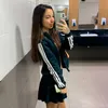 sthella_santoss