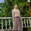 ladyinwhitepgk