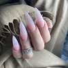 shani_makeup_nails