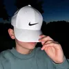 leumas100