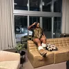 shelovesarri
