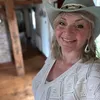 sallychestnutt