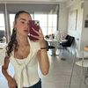 emily_atias