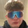 hello_im_me21