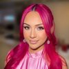 evelynpaintshair