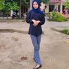april_iman04