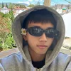 Quy ơi mặc gì?