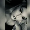 lara_.1110