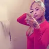 shemakesmewetter_