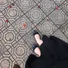 userr9mfncl2mx