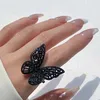 🦋R🦋