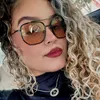 amandapires03