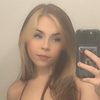 chloe_clrk