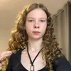 alina_admires