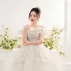 _nttt_825
