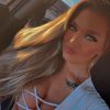 laraadele_
