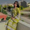 girlwithlong_hairs