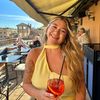 isabellaari30