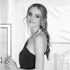 .mia.leslie