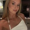 carlabarnes_
