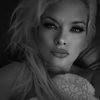 hollyarrington1111