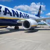 ryanairbuzz737