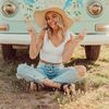 chloecroshaw