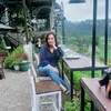 shelvi2805