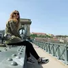 María