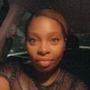 she_sees_beauty