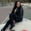 lauren_pelle