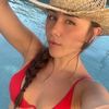 toniavlis_