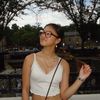 annika.salvador