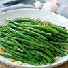 a_pile_of_green_beans