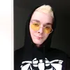 gaywithnolifexoxo