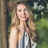 christinarn810