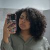 lesliesymonee