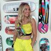 lindsaycowell
