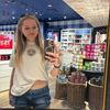 meggie_qty