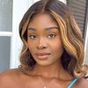 iamqueenbeth_