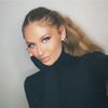 blurryher