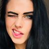 angieartsandtalks