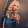 becca_amber294