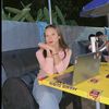 thxyz_nella