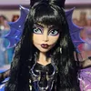 Luis | winXer & doll collector