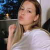 camillaqueiiroz