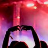 chasing.concert.highs
