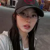 yuri_925558