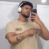 yng_b77